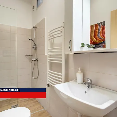 Little Americas Opera Apartmán *