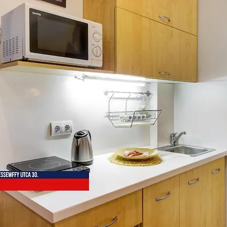 Little Americas Opera * Budapešť