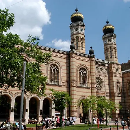 Little Americas Opera * Budapešť