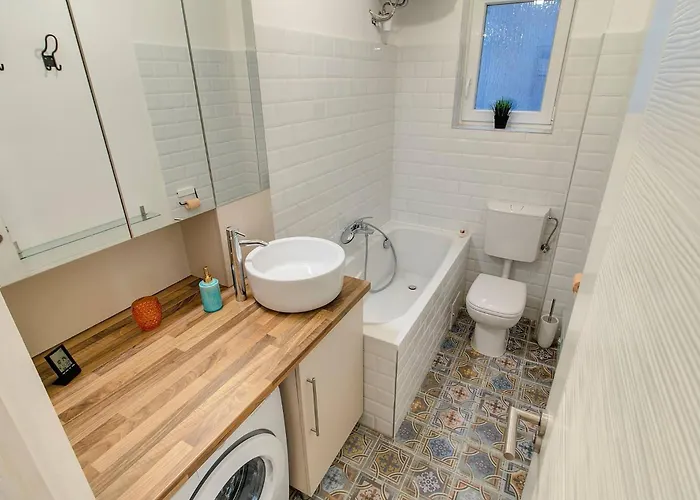 Little Americas Opera Budapesta